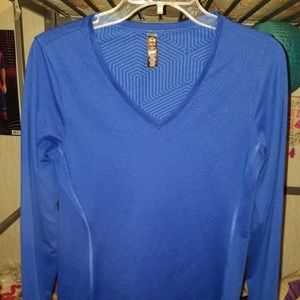 Under Armour cold gear long sleeve top